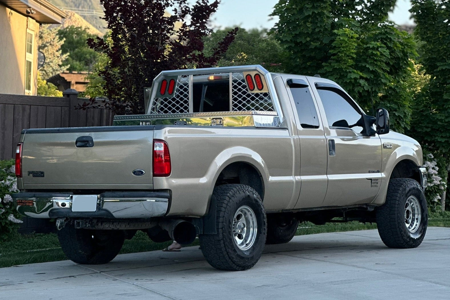 7.3L powerstroke diesel freshly washed with bootleg truck suds